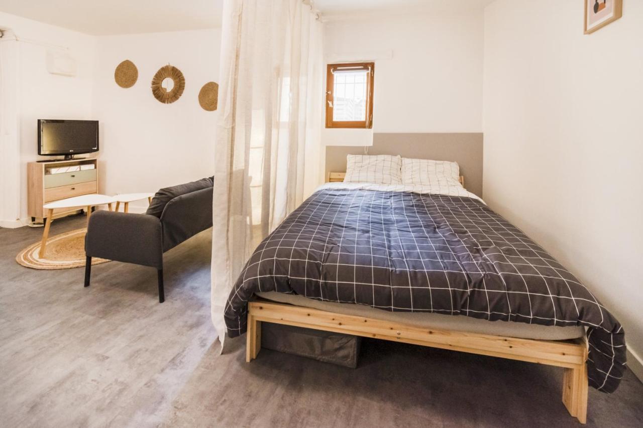 Apartamento Studio Hyeres Medieval Exterior foto