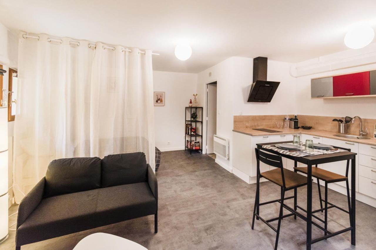 Apartamento Studio Hyeres Medieval Exterior foto